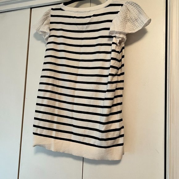 Loft Black & White Striped Short Sleeve Sweater - Crochet Flutter Sleeves - M - Picture 4 of 4